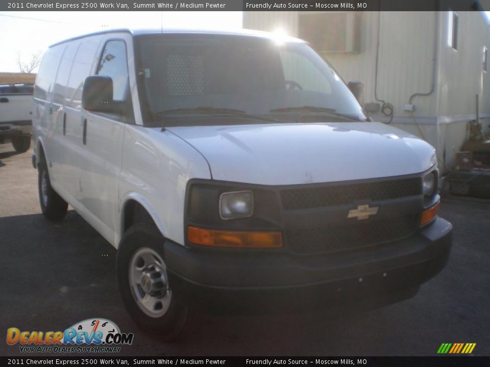 2011 Chevrolet Express 2500 Work Van Summit White / Medium Pewter Photo #4