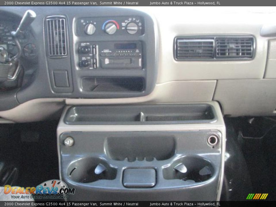 2000 Chevrolet Express G3500 4x4 15 Passenger Van Summit White / Neutral Photo #14