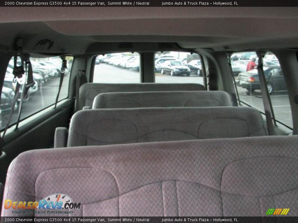 2000 Chevrolet Express G3500 4x4 15 Passenger Van Summit White / Neutral Photo #16