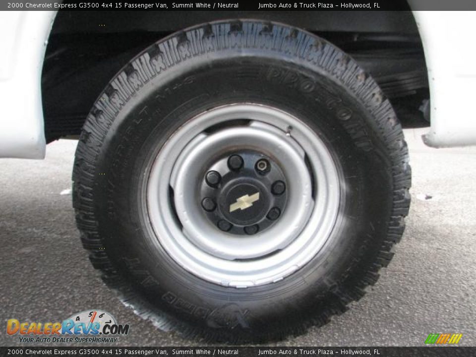 2000 Chevrolet Express G3500 4x4 15 Passenger Van Summit White / Neutral Photo #26