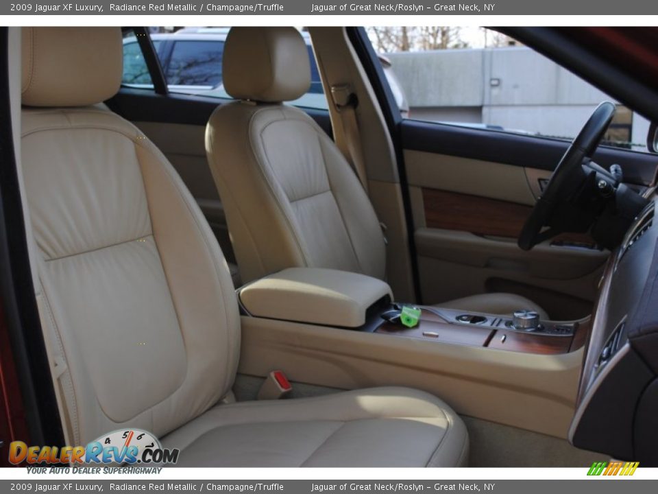 2009 Jaguar XF Luxury Radiance Red Metallic / Champagne/Truffle Photo #10