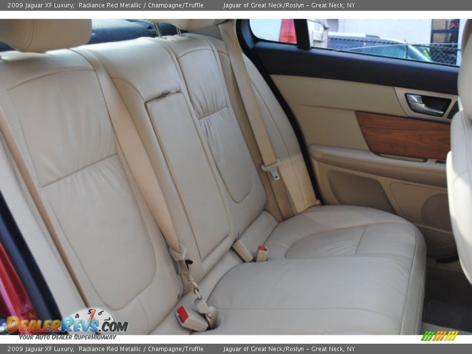 2009 Jaguar XF Luxury Radiance Red Metallic / Champagne/Truffle Photo #13