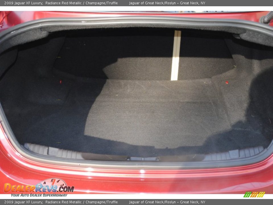 2009 Jaguar XF Luxury Radiance Red Metallic / Champagne/Truffle Photo #15