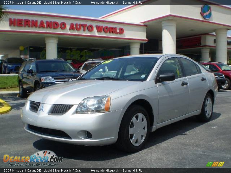 2005 Mitsubishi Galant DE Liquid Silver Metallic / Gray Photo #1