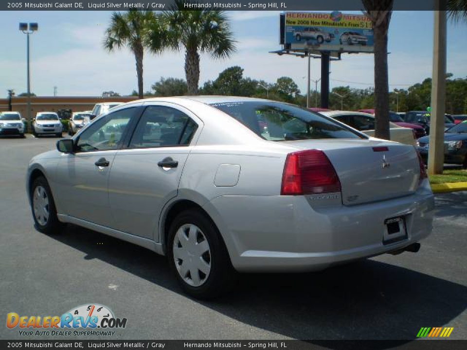2005 Mitsubishi Galant DE Liquid Silver Metallic / Gray Photo #3