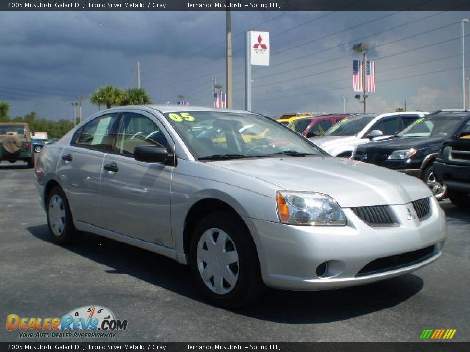 2005 Mitsubishi Galant DE Liquid Silver Metallic / Gray Photo #7