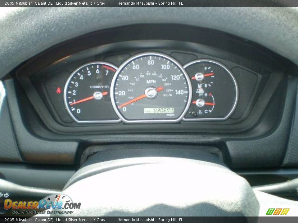 2005 Mitsubishi Galant DE Liquid Silver Metallic / Gray Photo #31