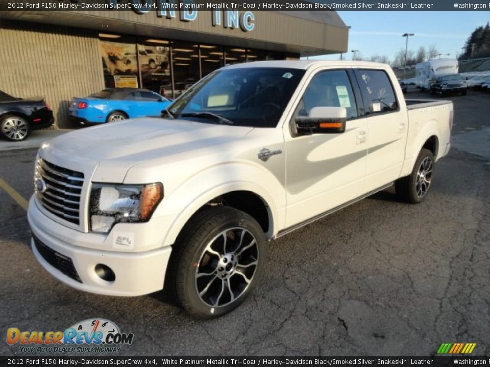 Front 3/4 View of 2012 Ford F150 Harley-Davidson SuperCrew 4x4 Photo #8