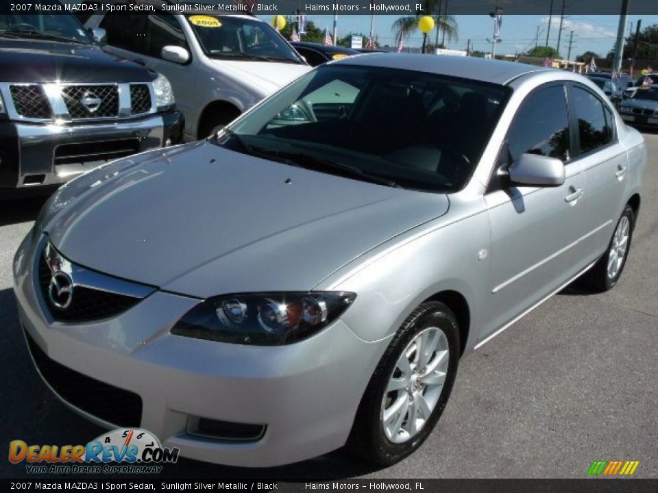 2007 Mazda MAZDA3 i Sport Sedan Sunlight Silver Metallic / Black Photo #1