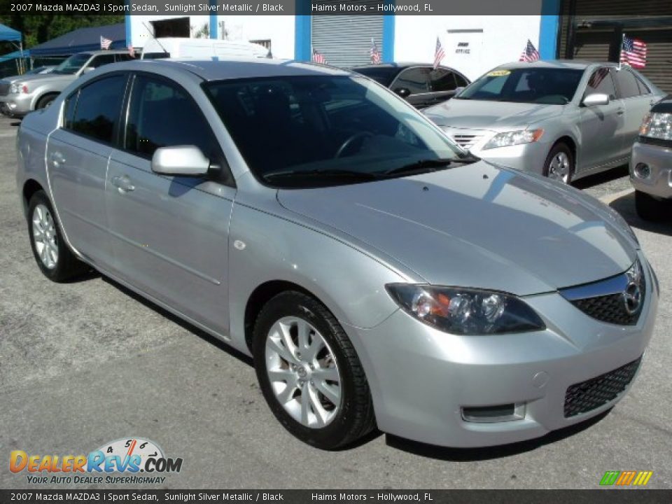 2007 Mazda MAZDA3 i Sport Sedan Sunlight Silver Metallic / Black Photo #3