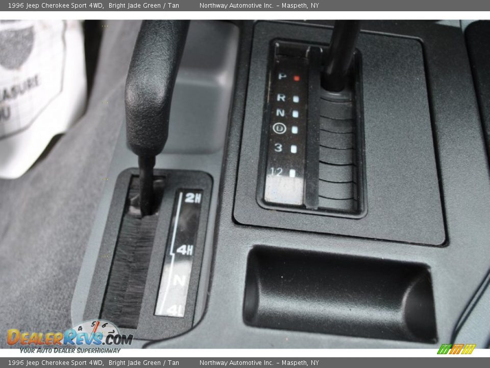 1996 Jeep Cherokee Sport 4WD Shifter Photo #9