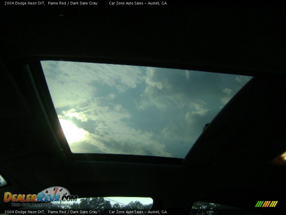 2004 Dodge Neon SXT Flame Red / Dark Slate Gray Photo #4
