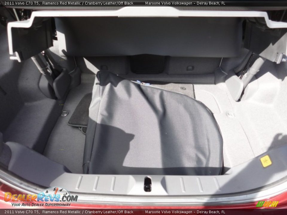 2011 Volvo C70 T5 Flamenco Red Metallic / Cranberry Leather/Off Black Photo #22