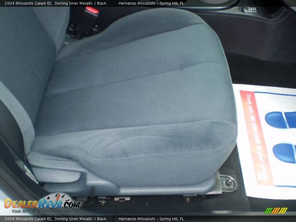2004 Mitsubishi Galant ES Sterling Silver Metallic / Black Photo #17