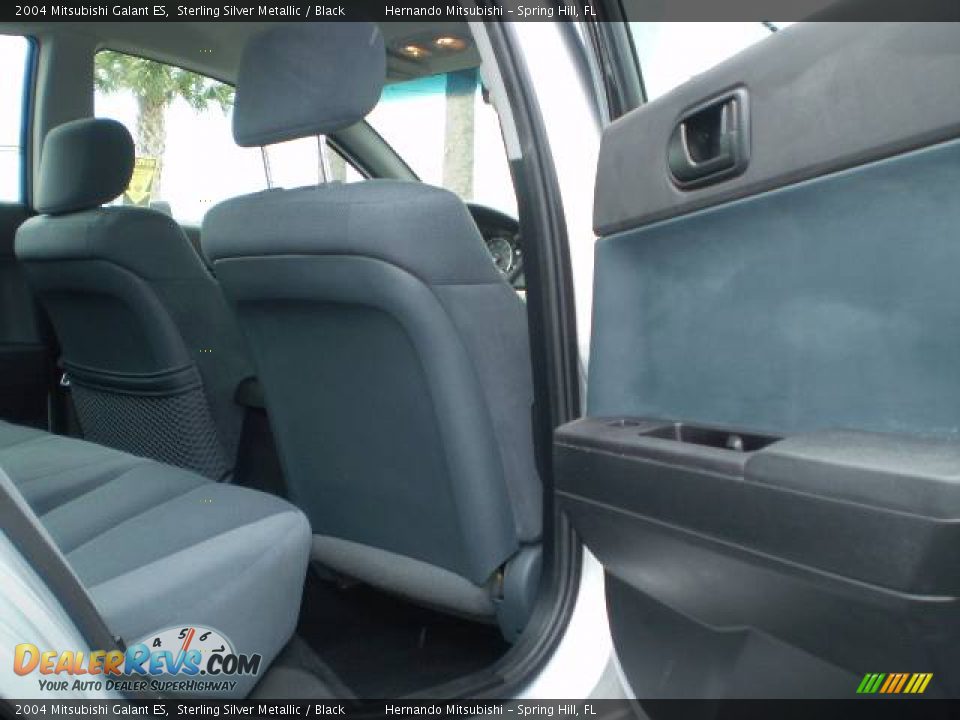 2004 Mitsubishi Galant ES Sterling Silver Metallic / Black Photo #20