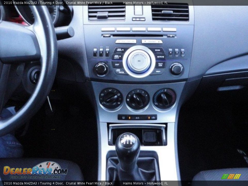 2010 Mazda MAZDA3 i Touring 4 Door Crystal White Pearl Mica / Black Photo #16