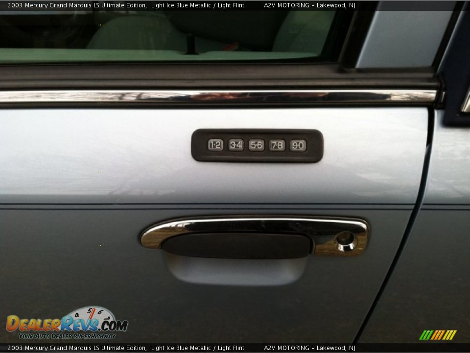 2003 Mercury Grand Marquis LS Ultimate Edition Light Ice Blue Metallic / Light Flint Photo #10