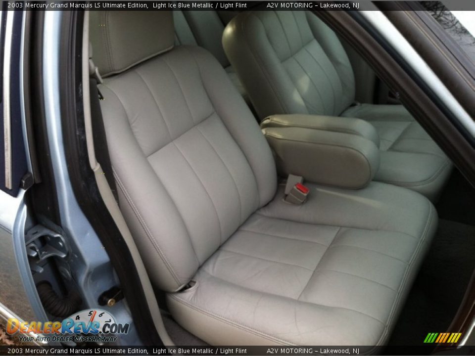 2003 Mercury Grand Marquis LS Ultimate Edition Light Ice Blue Metallic / Light Flint Photo #17