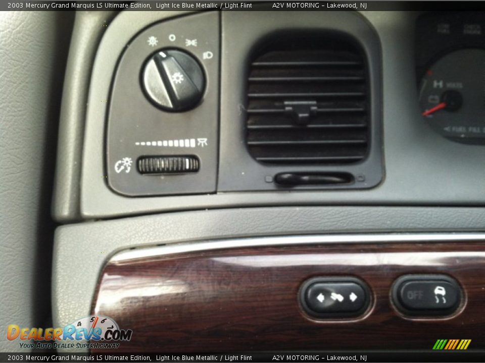 2003 Mercury Grand Marquis LS Ultimate Edition Light Ice Blue Metallic / Light Flint Photo #27