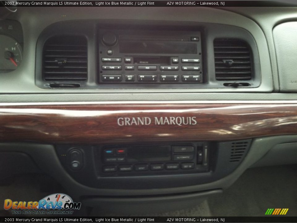 2003 Mercury Grand Marquis LS Ultimate Edition Light Ice Blue Metallic / Light Flint Photo #29