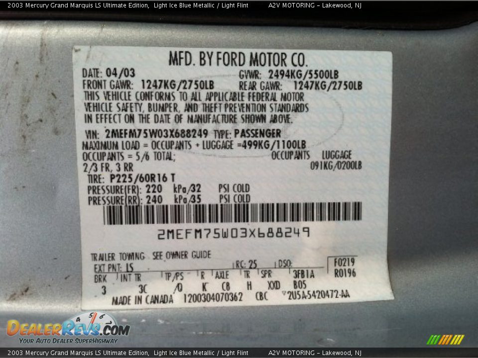 2003 Mercury Grand Marquis LS Ultimate Edition Light Ice Blue Metallic / Light Flint Photo #30