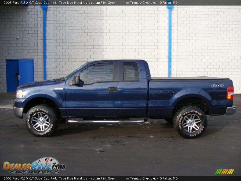 2005 Ford F150 XLT SuperCab 4x4 True Blue Metallic / Medium Flint Grey Photo #4
