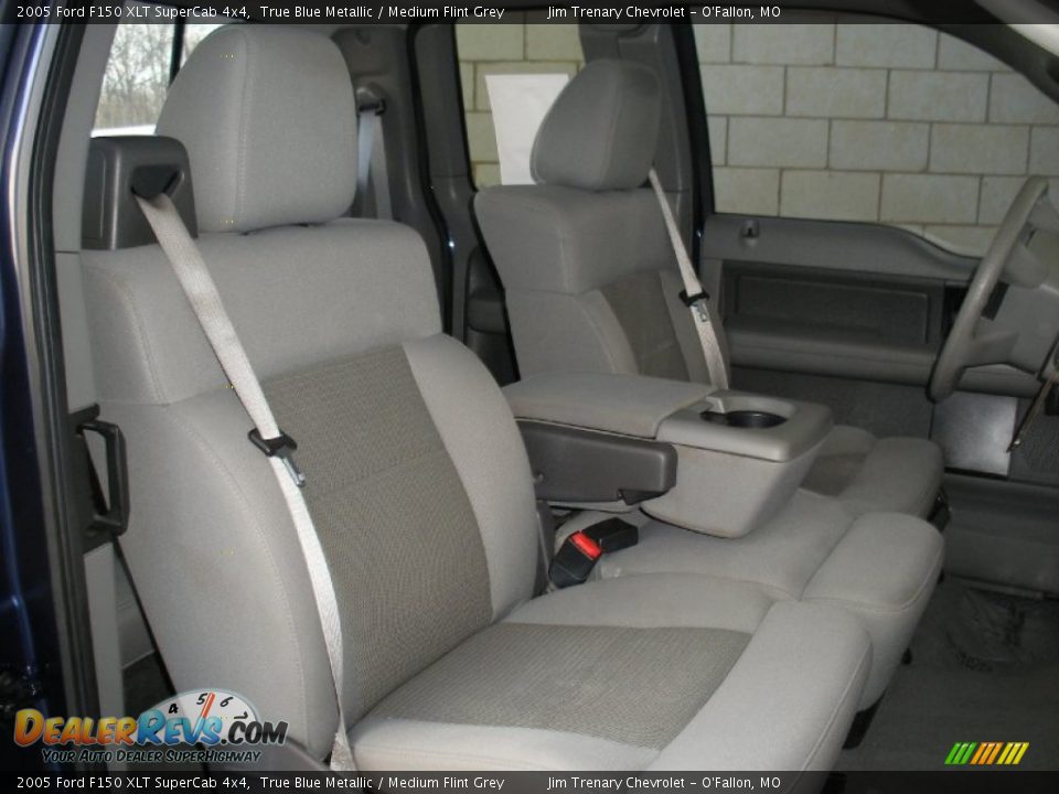 2005 Ford F150 XLT SuperCab 4x4 True Blue Metallic / Medium Flint Grey Photo #16