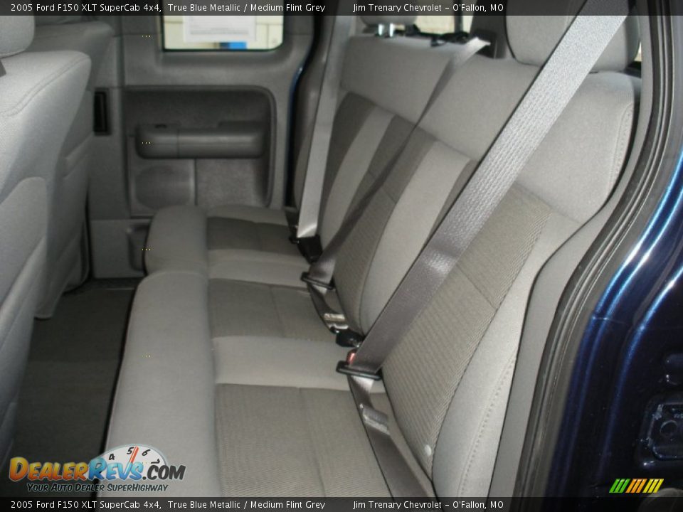 2005 Ford F150 XLT SuperCab 4x4 True Blue Metallic / Medium Flint Grey Photo #18