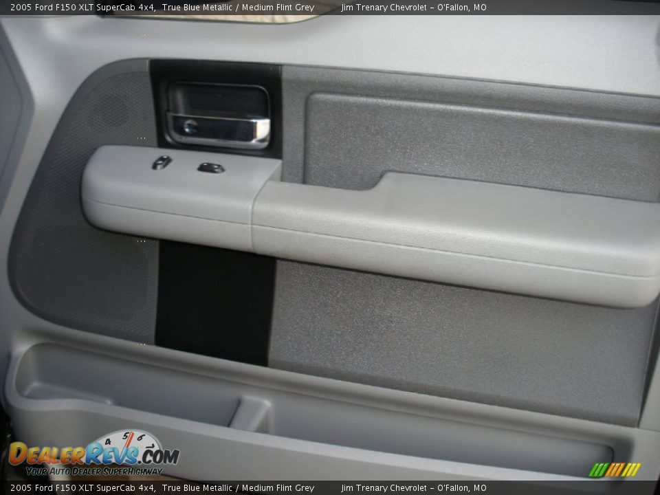 2005 Ford F150 XLT SuperCab 4x4 True Blue Metallic / Medium Flint Grey Photo #26