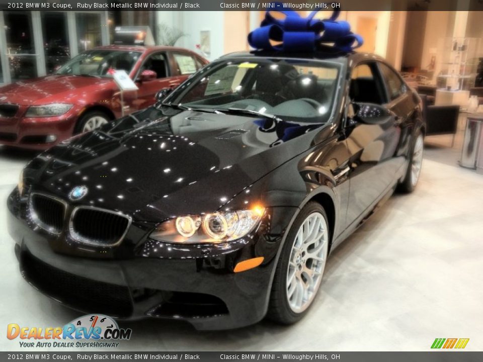 Front 3/4 View of 2012 BMW M3 Coupe Photo #12