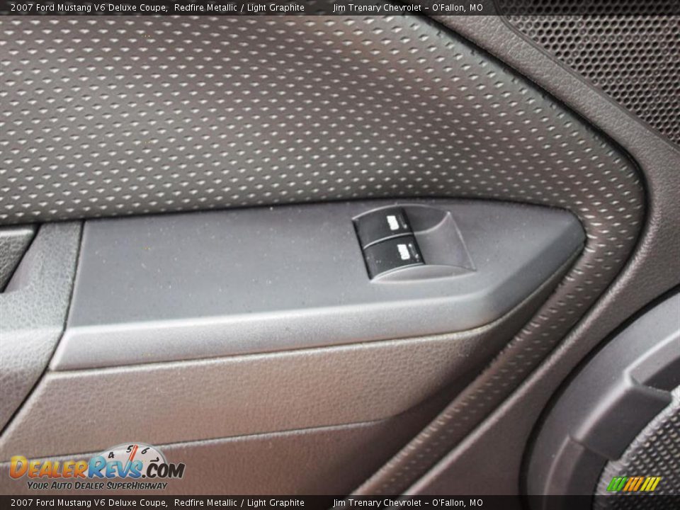 2007 Ford Mustang V6 Deluxe Coupe Redfire Metallic / Light Graphite Photo #15