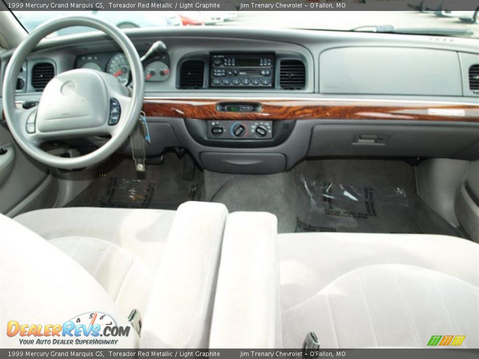 1999 Mercury Grand Marquis GS Toreador Red Metallic / Light Graphite Photo #10