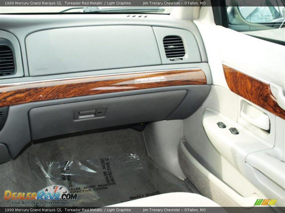1999 Mercury Grand Marquis GS Toreador Red Metallic / Light Graphite Photo #13