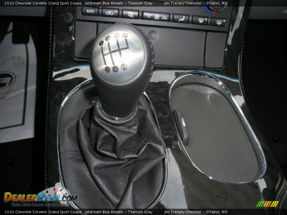 2010 Chevrolet Corvette Grand Sport Coupe Shifter Photo #18