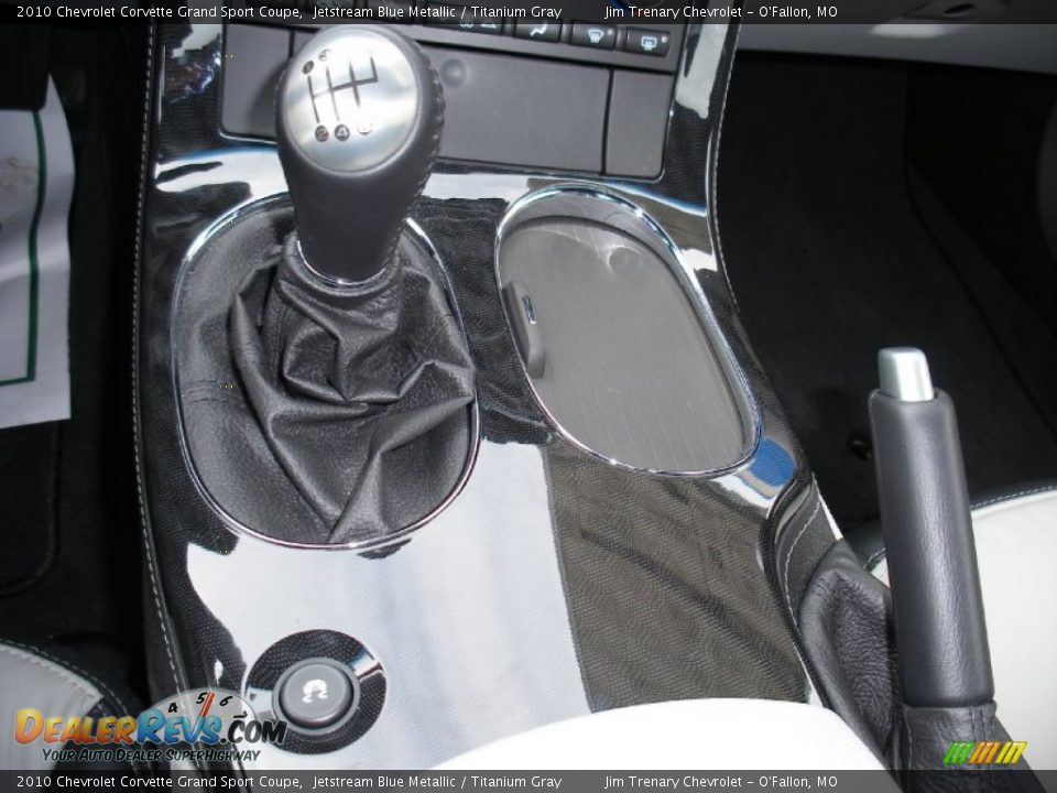 2010 Chevrolet Corvette Grand Sport Coupe Shifter Photo #19