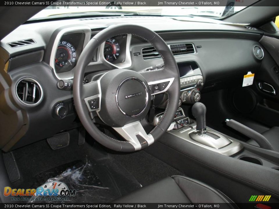 Dashboard of 2010 Chevrolet Camaro SS Coupe Transformers Special Edition Photo #14