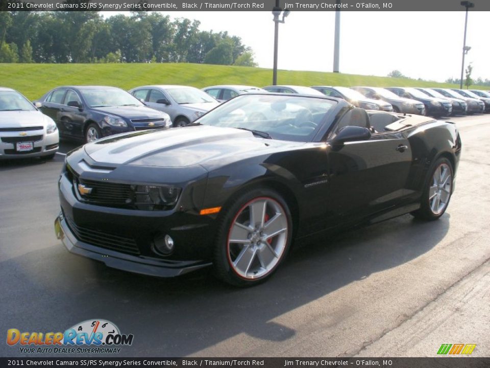 Front 3/4 View of 2011 Chevrolet Camaro SS/RS Synergy Series Convertible Photo #5