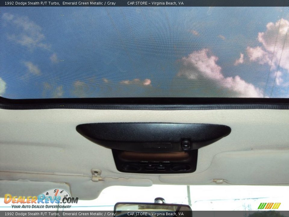 1992 Dodge Stealth R/T Turbo Emerald Green Metallic / Gray Photo #13