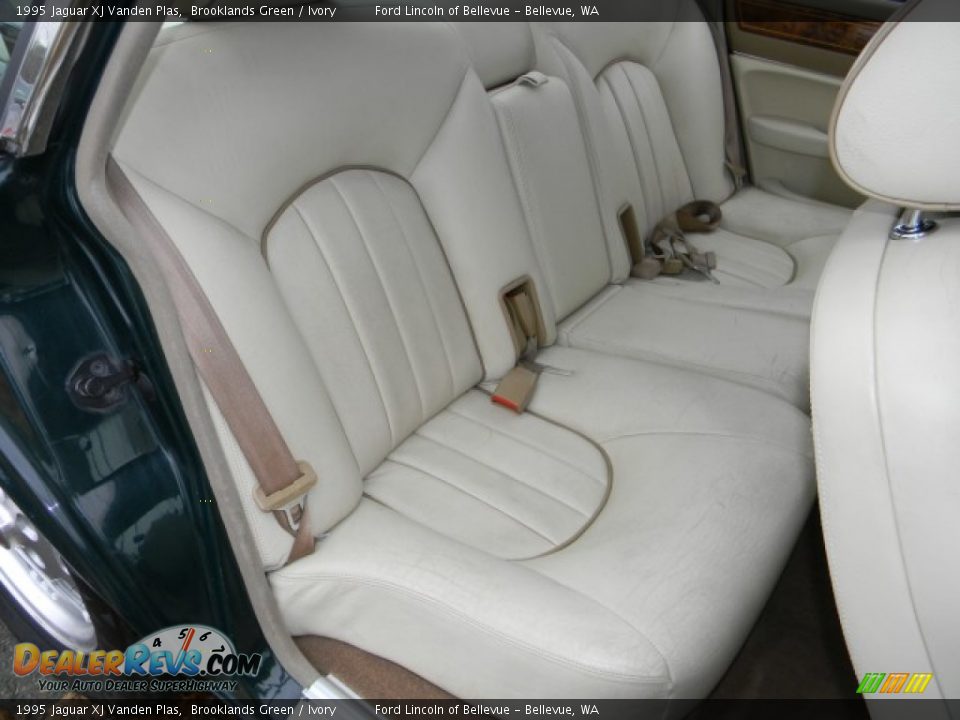 Ivory Interior - 1995 Jaguar XJ Vanden Plas Photo #10