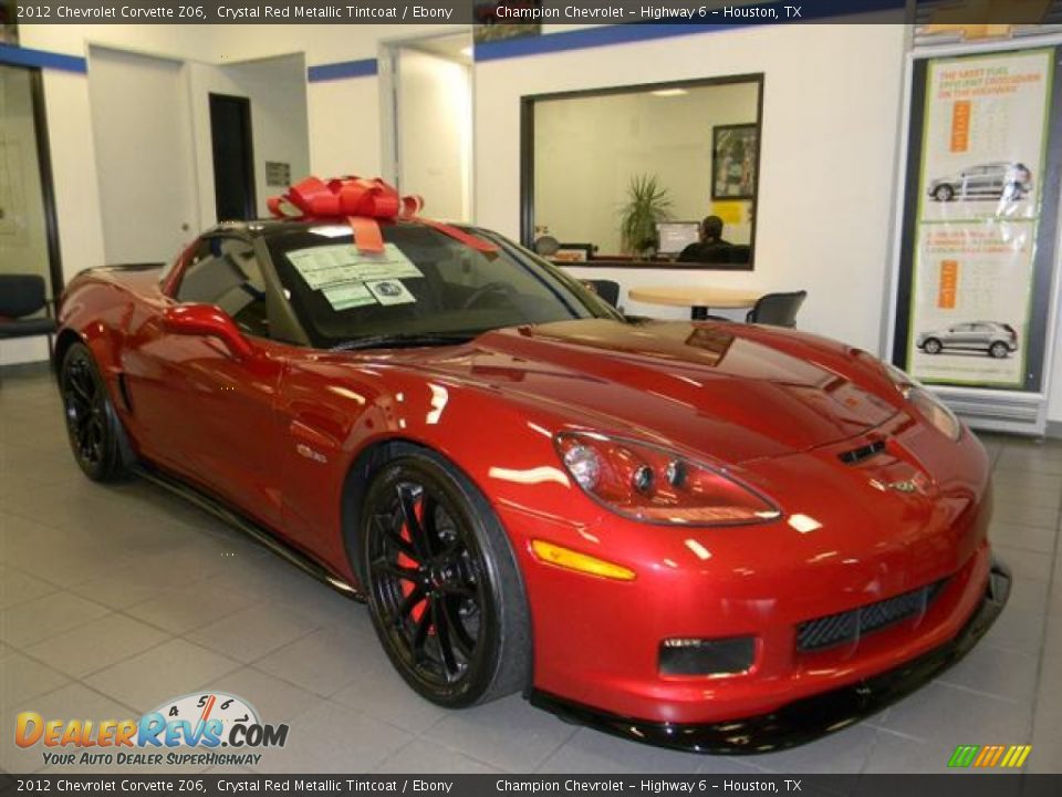 Front 3/4 View of 2012 Chevrolet Corvette Z06 Photo #3