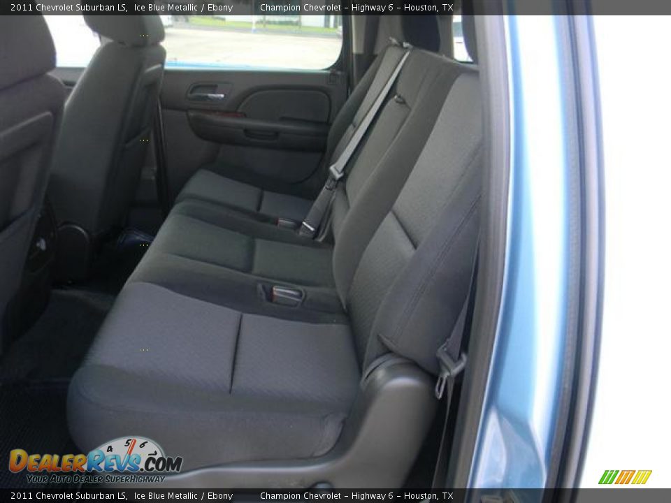Ebony Interior - 2011 Chevrolet Suburban LS Photo #5