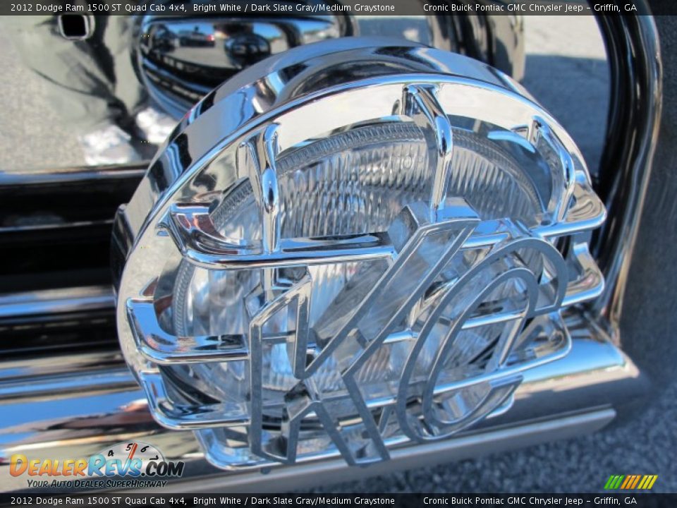 2012 Dodge Ram 1500 ST Quad Cab 4x4 Bright White / Dark Slate Gray/Medium Graystone Photo #9
