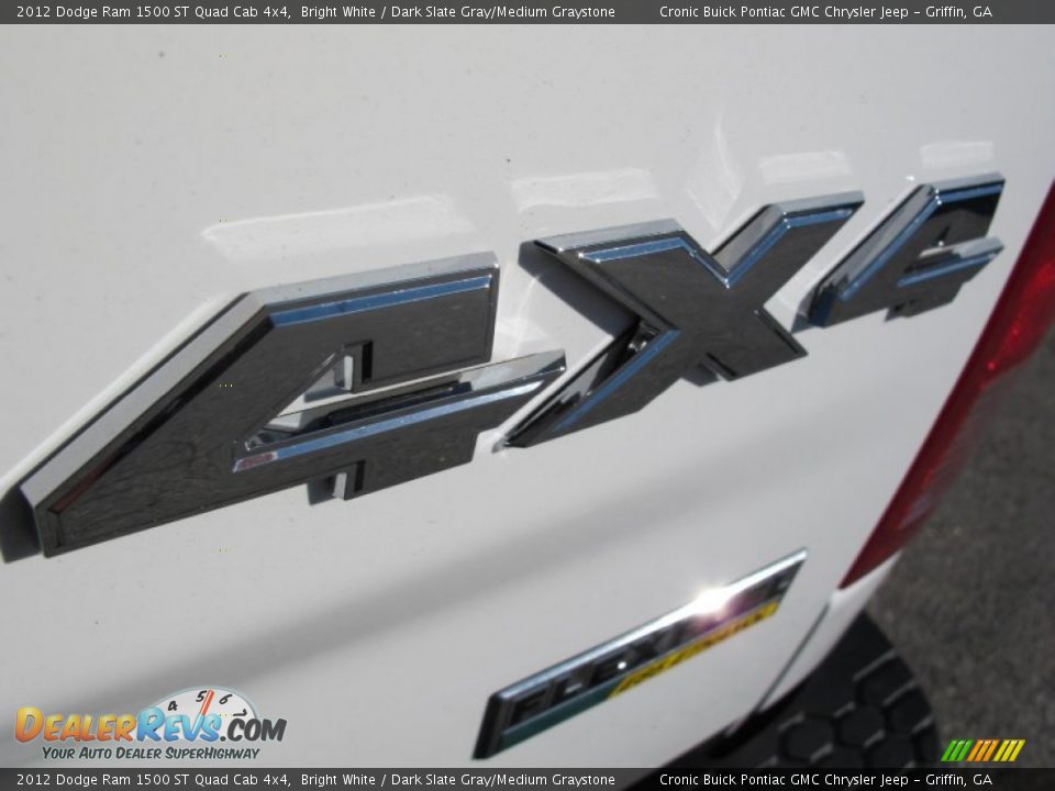 2012 Dodge Ram 1500 ST Quad Cab 4x4 Bright White / Dark Slate Gray/Medium Graystone Photo #13