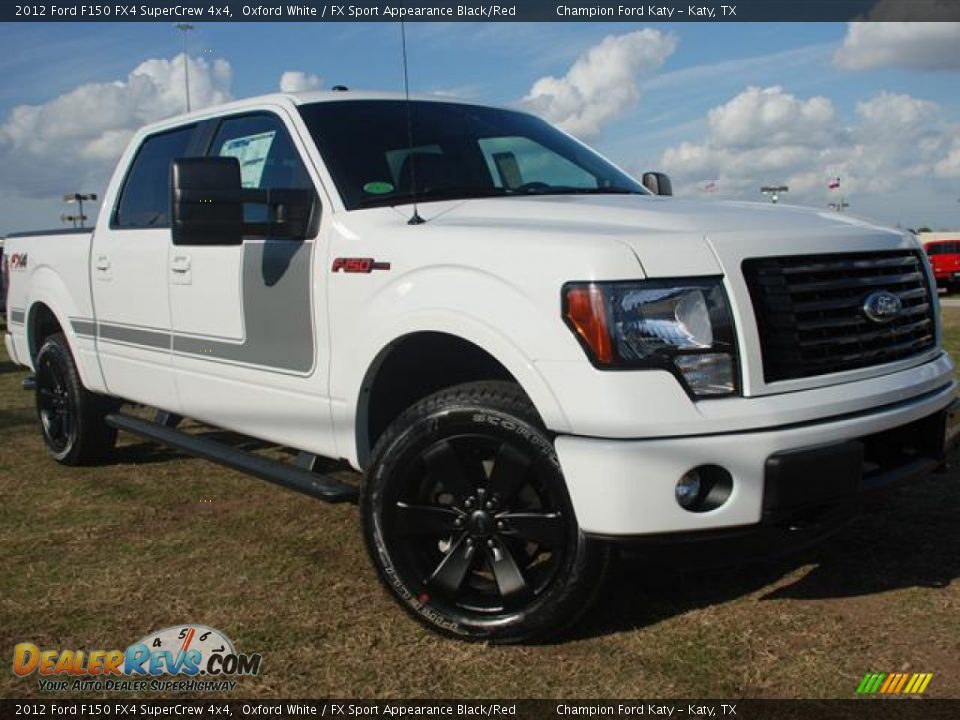 Front 3/4 View of 2012 Ford F150 FX4 SuperCrew 4x4 Photo #1