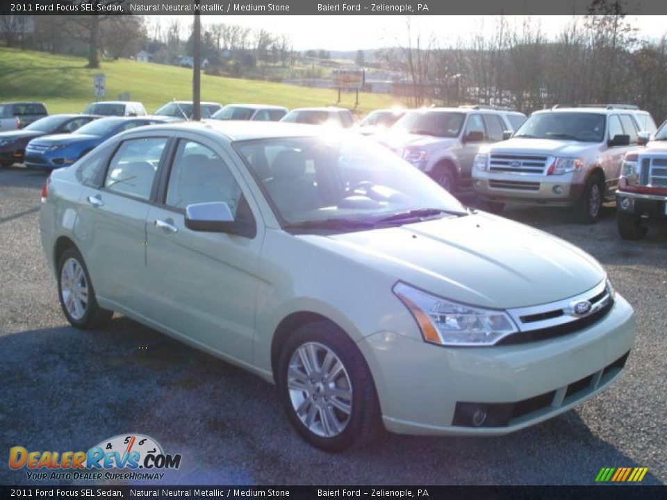 2011 Ford Focus SEL Sedan Natural Neutral Metallic / Medium Stone Photo #2