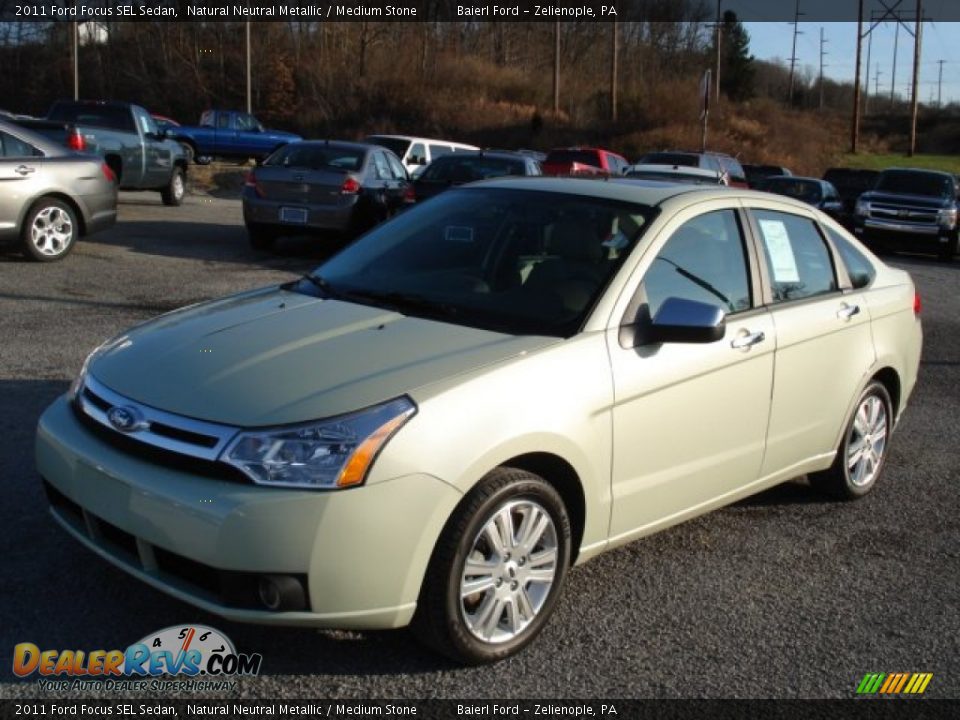 2011 Ford Focus SEL Sedan Natural Neutral Metallic / Medium Stone Photo #4