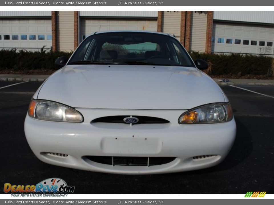 1999 Ford Escort LX Sedan Oxford White / Medium Graphite Photo #2