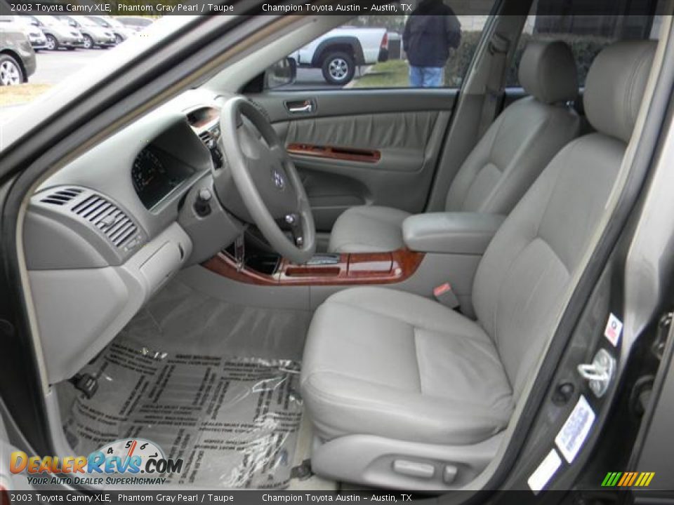 2003 Toyota Camry XLE Phantom Gray Pearl / Taupe Photo #10