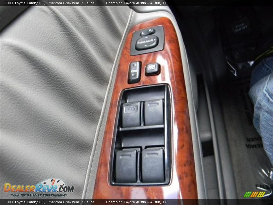 2003 Toyota Camry XLE Phantom Gray Pearl / Taupe Photo #16