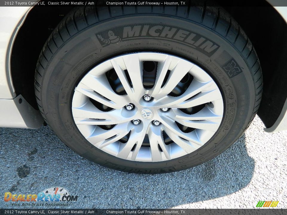 2012 Toyota Camry LE Classic Silver Metallic / Ash Photo #10